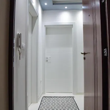 Apartment Nina *